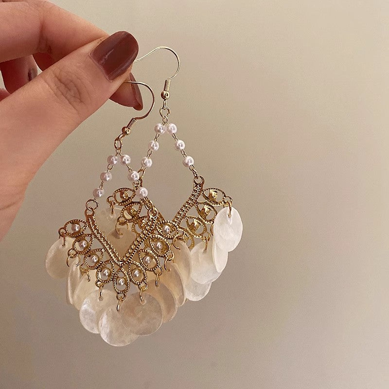 Fairy French Retro Shell Tassel Niche Earrings