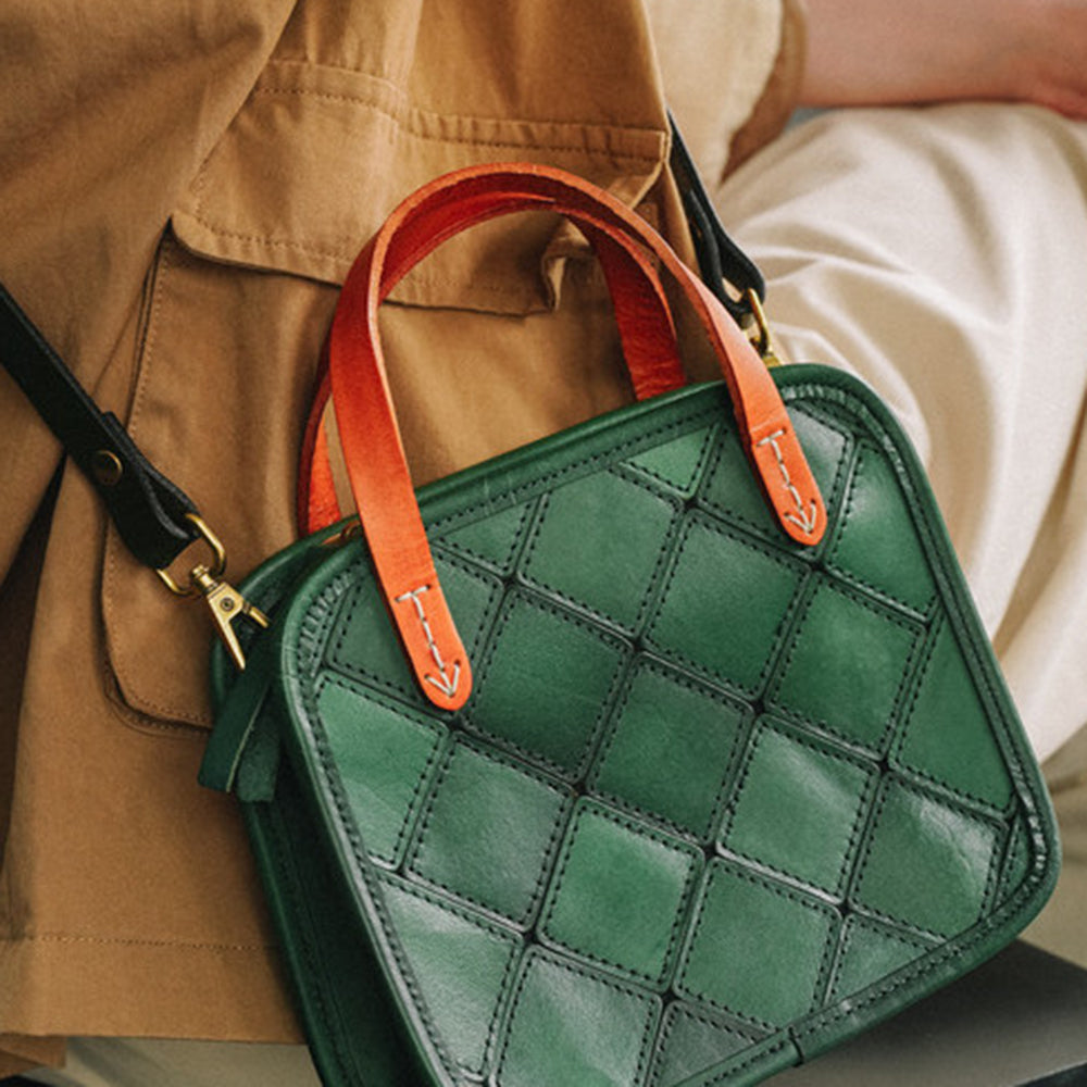 Retro Green Rhombus Leather Crossbody Bag