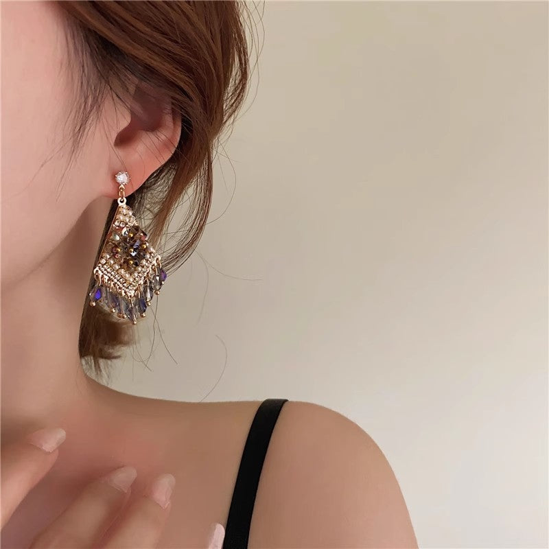 Trendy Luxury Retro Rhombus Earrings