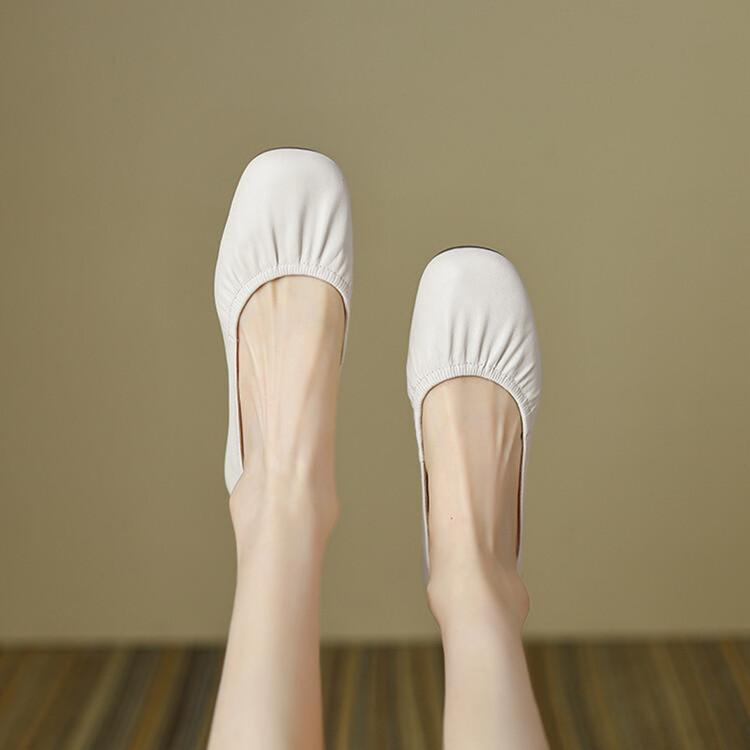 Women Solid Pleated Soft Flats Leather Shoes