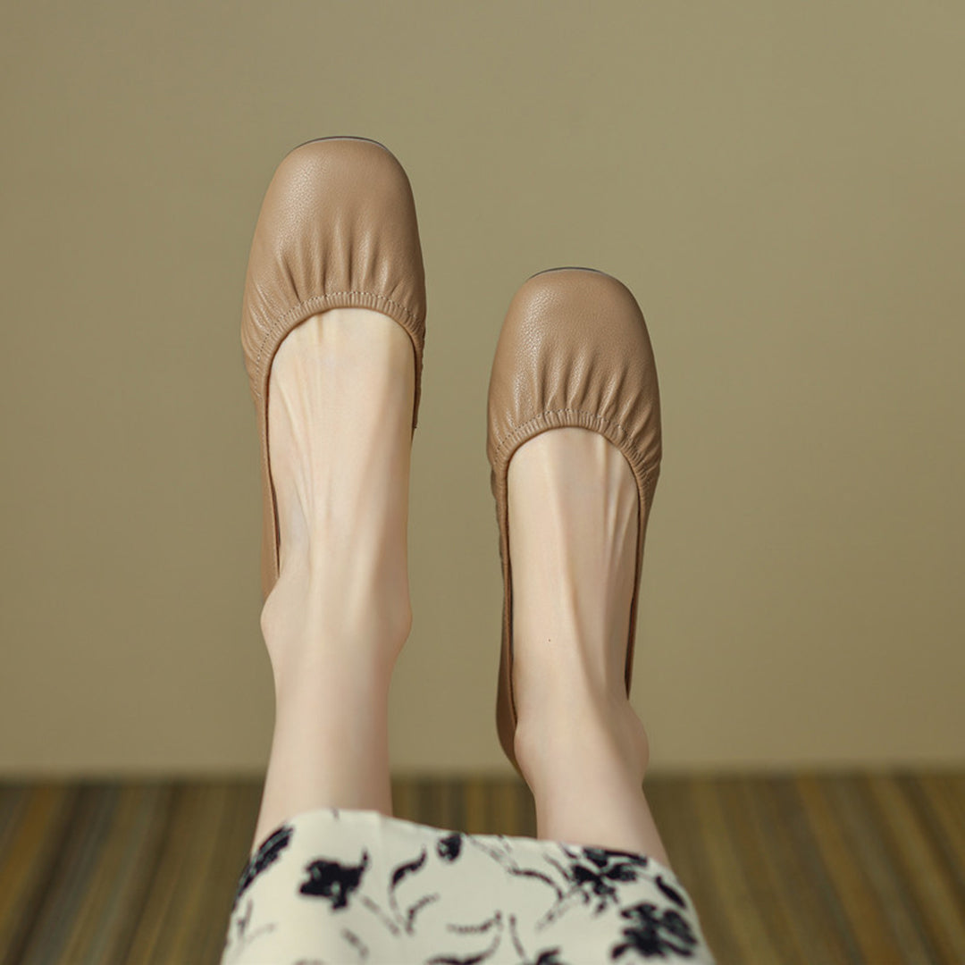 Women Solid Pleated Soft Flats Leather Shoes