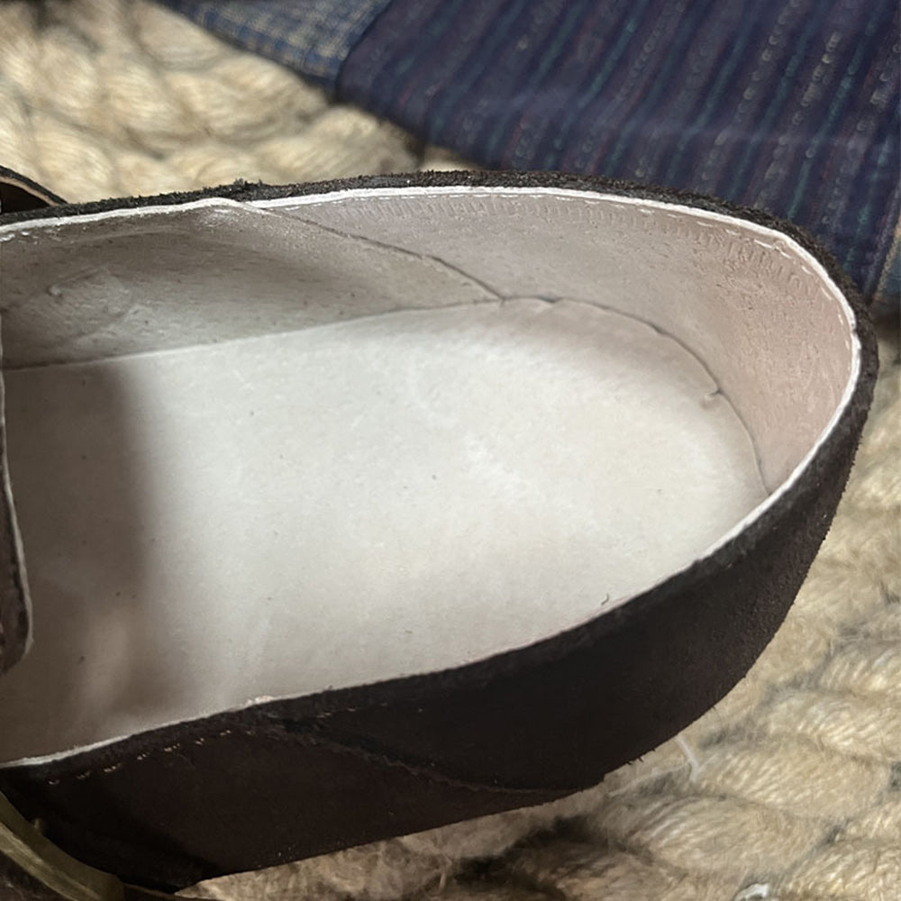 Women Suede Pea Shoes With Buckle