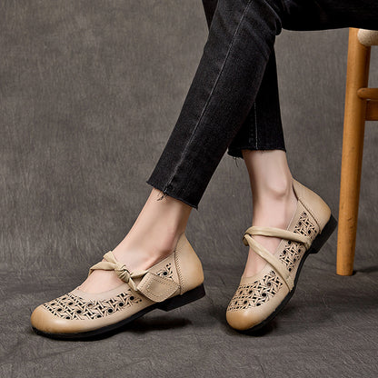 Hollow-out Breathable Flat Leather Peas Shoes