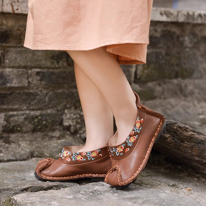 Retro Women Slip-On Embroidered Ethnic Style Genuine Leather Shoes