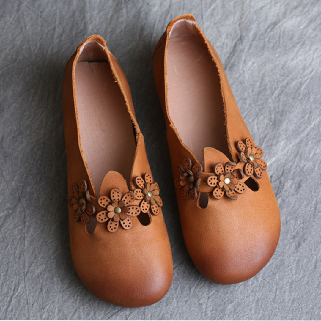 Appliqued Slip-on Leather Shoes - Luckyback