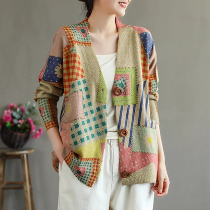 Knitted Buttoned Sweater Cardigan - Luckyback