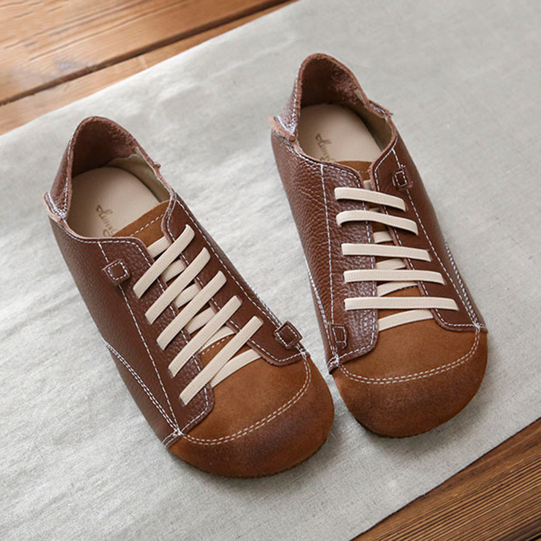 Women Leather Lace-Up Handmade Paneled Retro Shoes